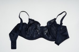 سوتین رامن خامه دوزی