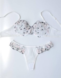 ست ژینا کد2010 تمام شکوفه