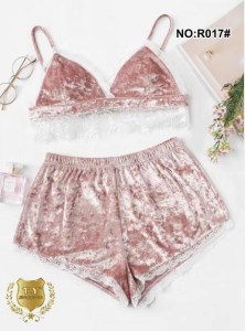 لباس خواب نیم تنه شورتک مخمل